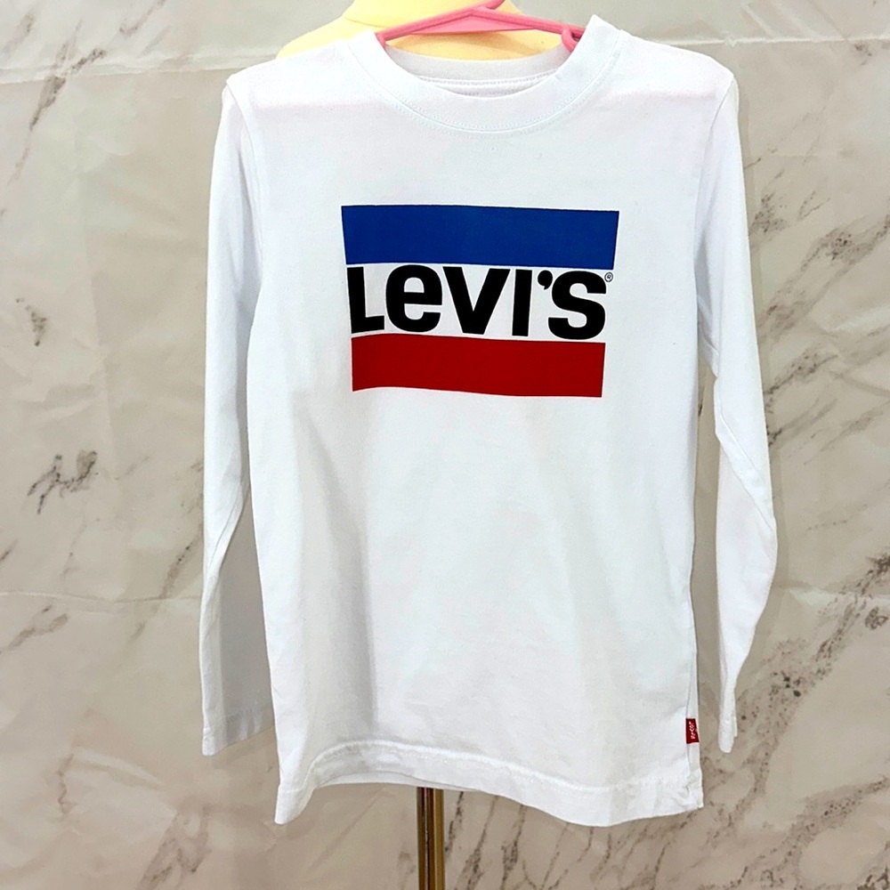 Levi’s‎ Long sleeve T shirt red white and blue 5/6